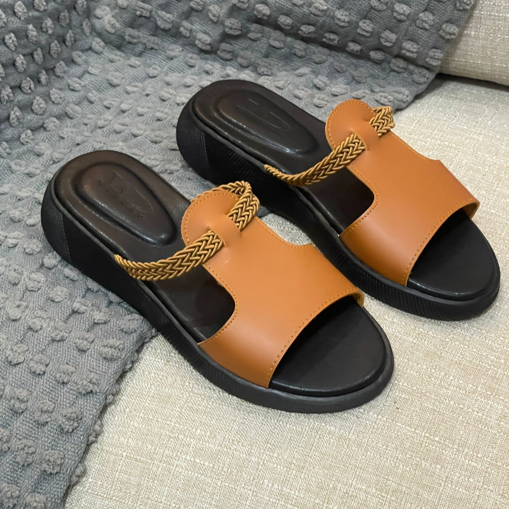 8.8 SALE JOULI Sandal Kokop Wanita Tali Kepang Lembut