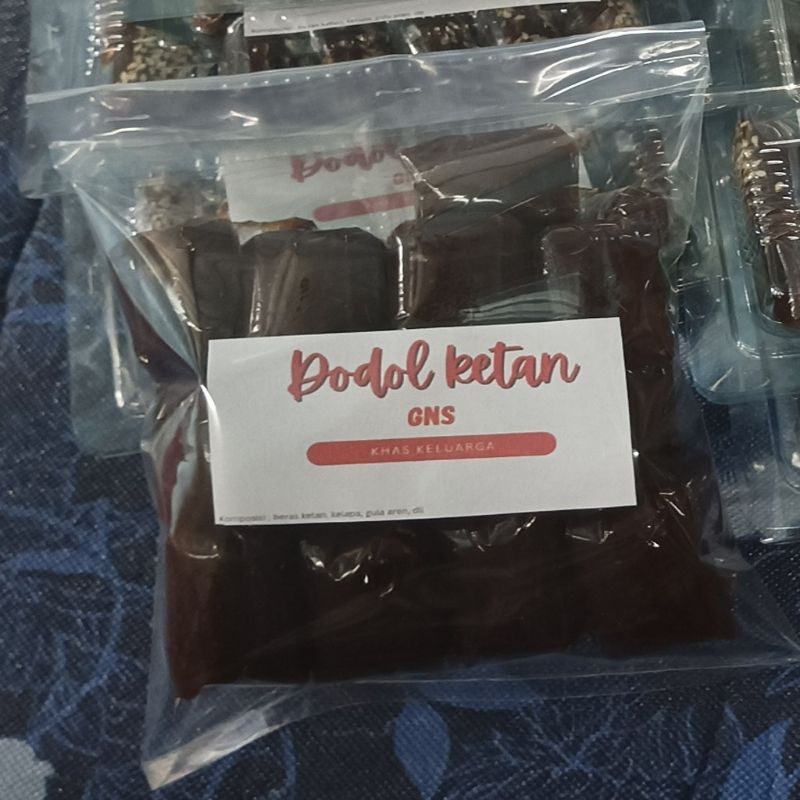 

Dodol ketan non wijen kemasan kecil 500 gram
