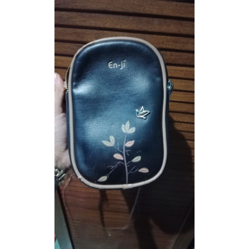 Tas Enji sling bag hitam