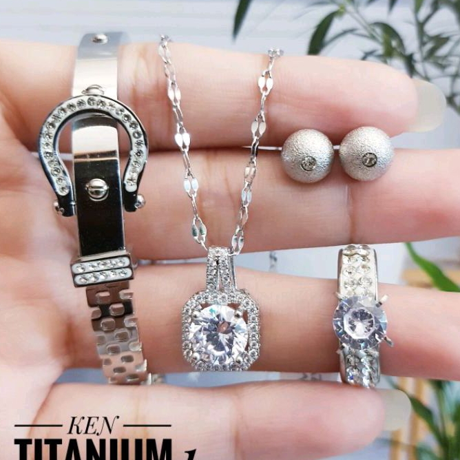 Set Perhiasan Titanium Wanita Dewasa Silver Terbaru 605a2