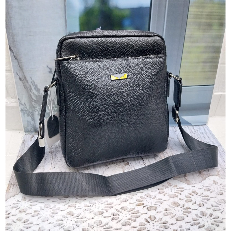 TAS SELEMPANG FENDI LEATHER PREMIUM QUALITY