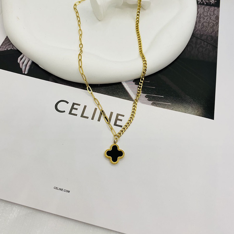 kalung clover hitam titanium asli