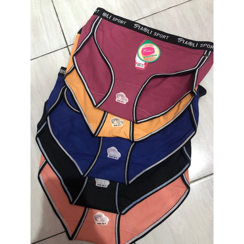 Celana dalam wanita Pioli XL / Celana dalam dewasa