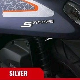 emblem scoopy jepang timbul bahan akrilik