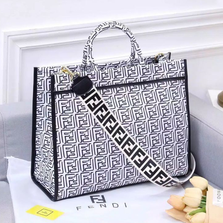 Tas Selempang Wanita Hand Bag Wanita Besar Import