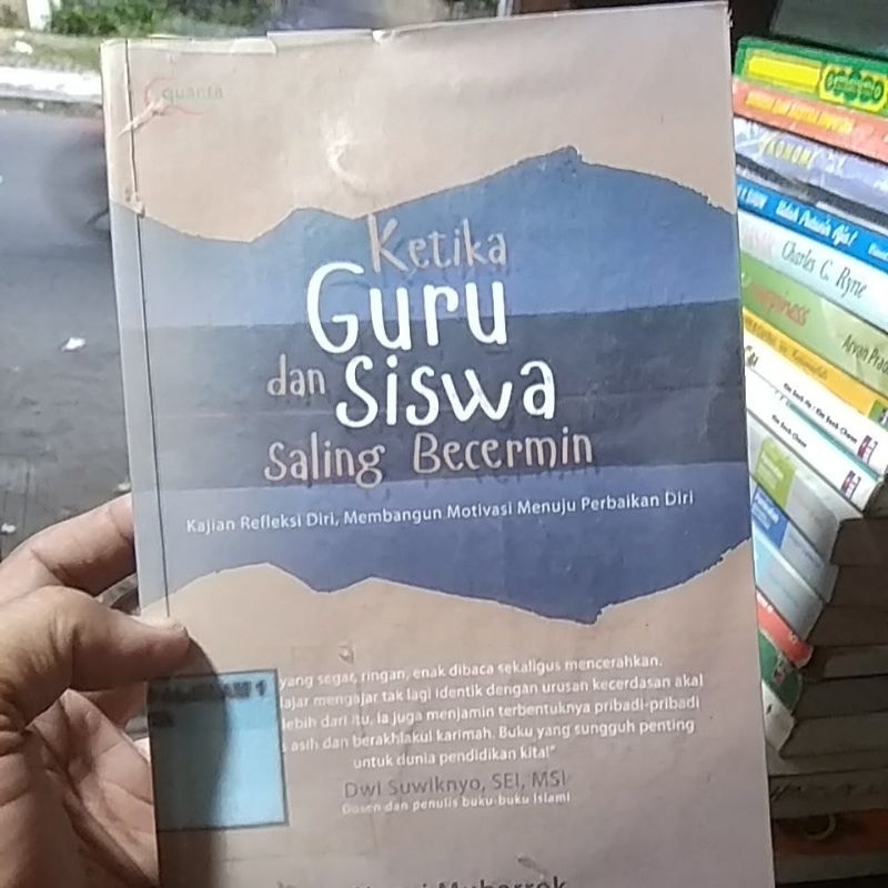 

ketika guru dan siswa bercermin