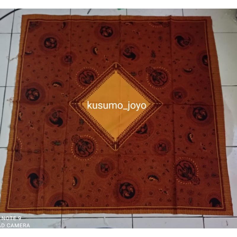 Udeng Batik Iket Kepala Cabut Motif Sidomukti 1x1Meter