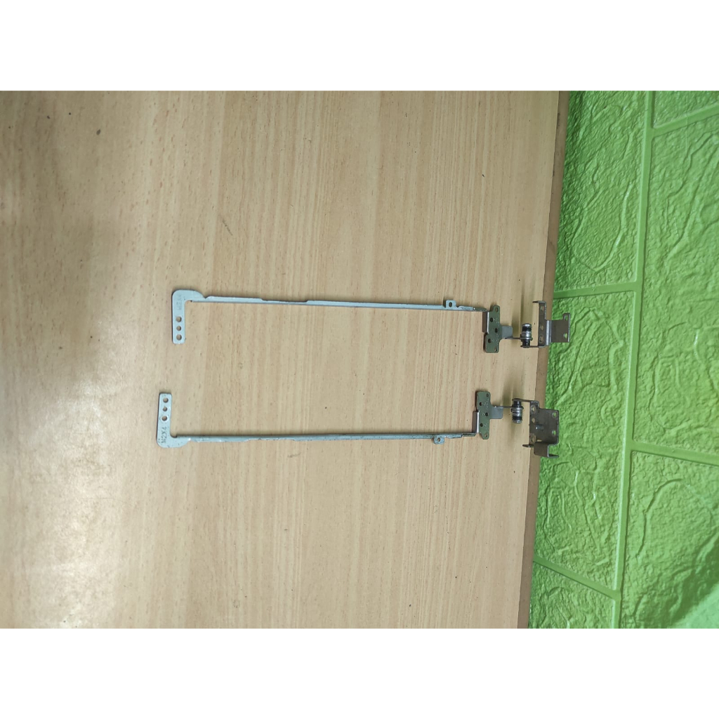 Engsel Laptop Asus A43S