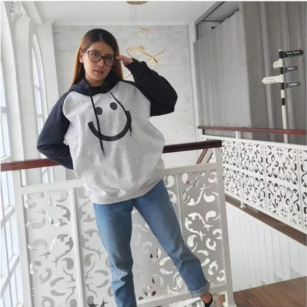 Sweater Basic Jumbo SMILE RAGLAN Oversize  Size M.L.Xl.Xxl| Crewneck Outerwear Pakaian Wanita Oversize | Korean Style