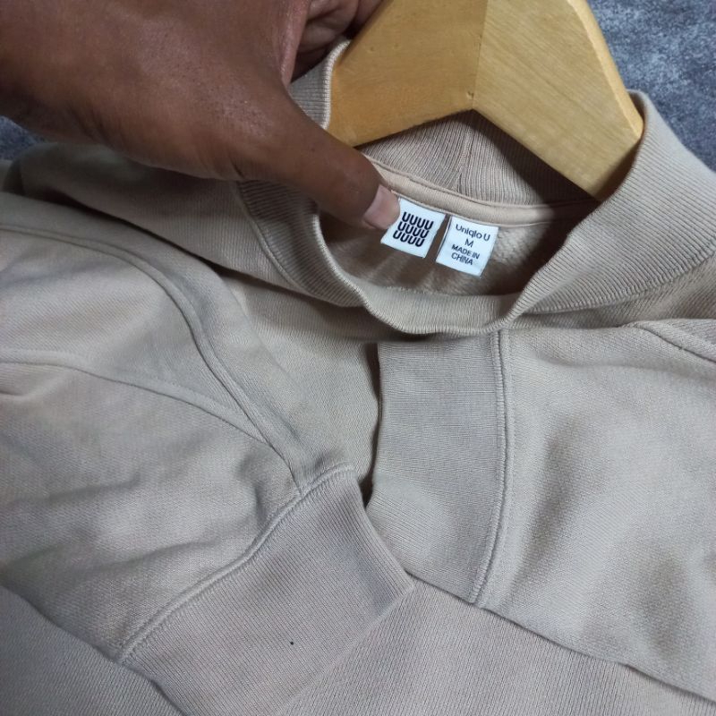 CREWNECK UNIQLO | SWEATER UNIQLO | CREWNECK BRAND ORIGINAL