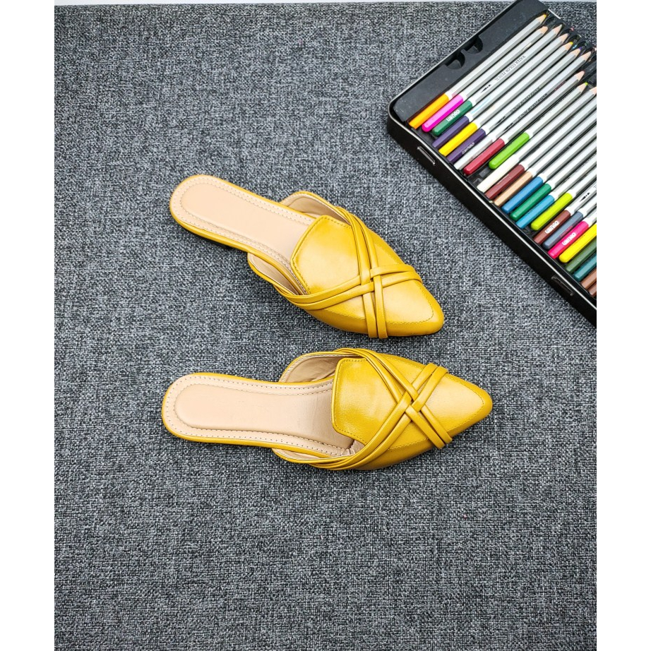 Sepatudari Karin Gisela Flatshoes Wanita