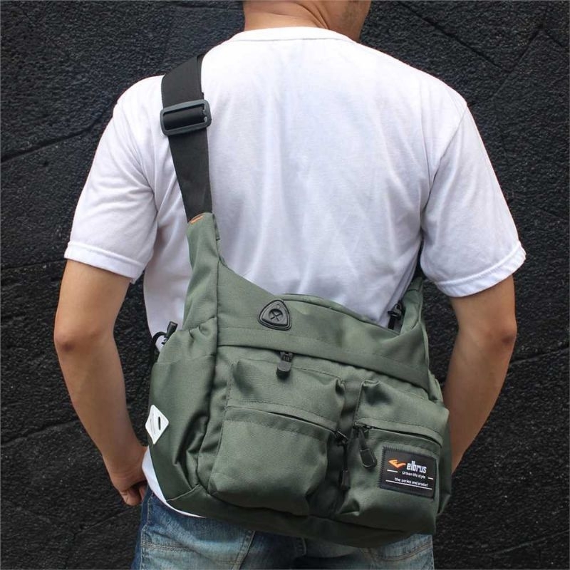 Tas Selempang Sekolah Kuliah Perahu Saku dua Besar  Distro Pria Wanita Tas Slempang SelendangSling bag Samping Kotak Besar Sekolah Kuliah Kerja Kantor Pria Wanita Tas Bahu Pria Wanita Elbrus Original Slot wadah Laptop