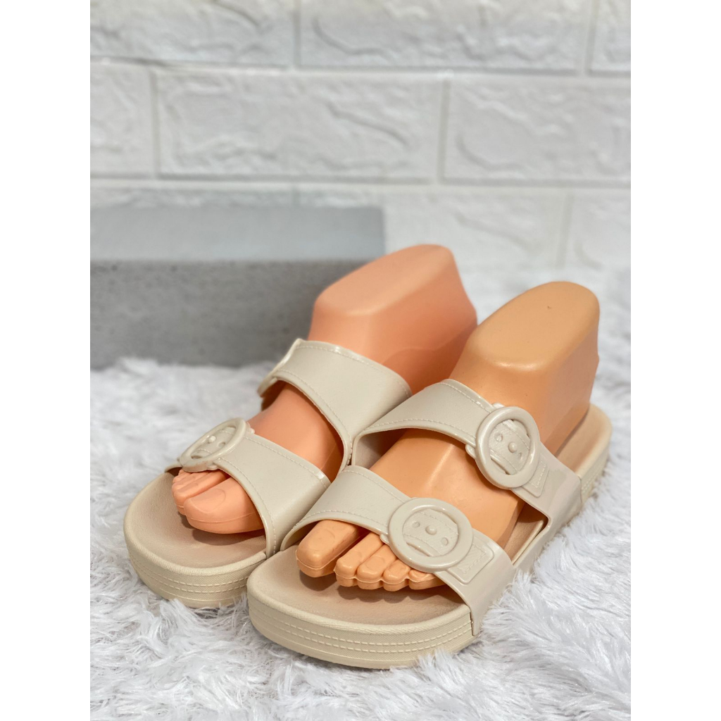 2027-T IMPORT Sandal Wanita Selop / Sandal Selop Wanita / Sandal Karet Merek Tawana Size 36-41