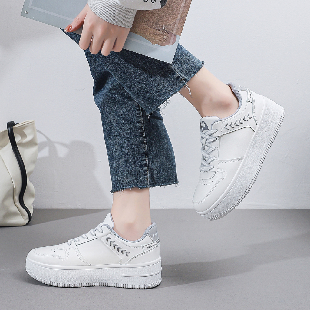 LURAD Q166 Sepatu Putih Sepatu Hitam Sepatu Wanita Sepatu Cewek Sepatu Model Cantik Fashionable Trandy Sepatu Import Sepatu Kece