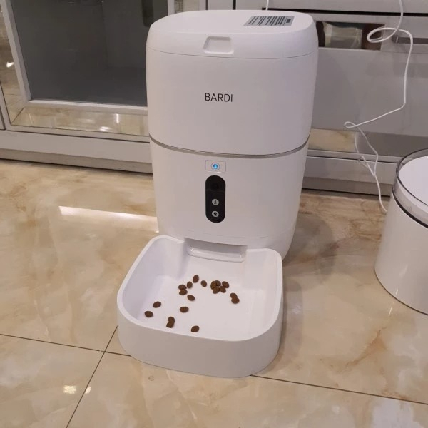 Bardi Smart WIFI Pet Feeder (Dispenser Makanan Otomatis Anjing/Kucing)