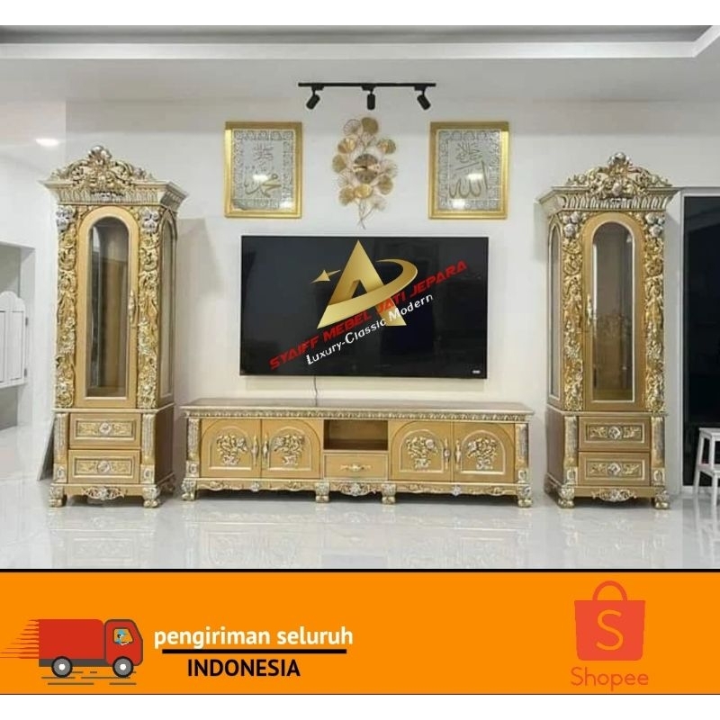lemari pajangan kayu jati/furniture interior ruang/almari pajangan pintu kaca/furniture mebel custom