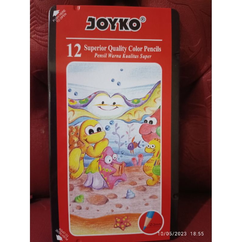 

Pensil warna Kenko Hardcase