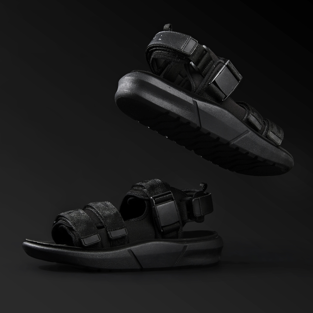 Extrovert Full Black | Sandal Gunung Original Urban Santai Kasual Pria Sendal Footwear New Ori | FORIND x Reyl