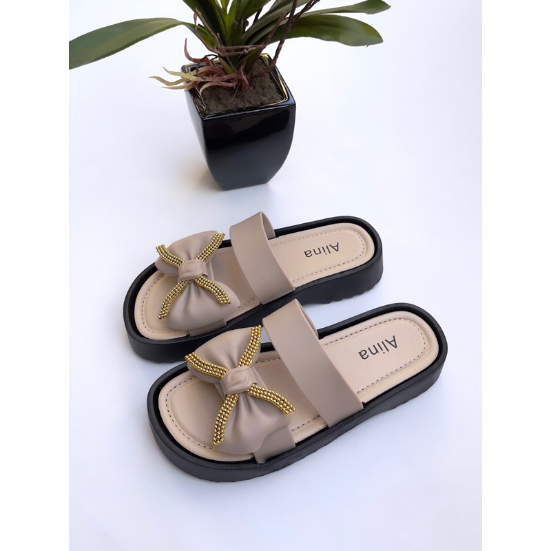 GJAZ SANDAL STREAP PEVITA TEBAL 4 CM