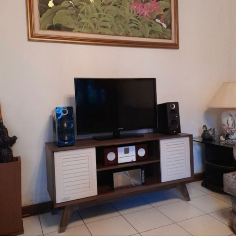 rak tv buffet tv meja tv meja tv minimalis sideboard rak tv crd 2182 GRAVER