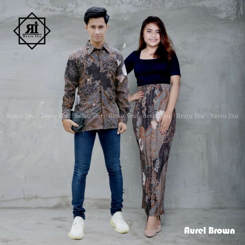 Batik Couple/ Kemeja Batik Couple/ Batik Couple Lengan Panjang / ROK PLISKET COUPLE/ Set Rok Terbaru/ Set Couple Kondangan/ Set Batik Lamaran/ Batik Pesta