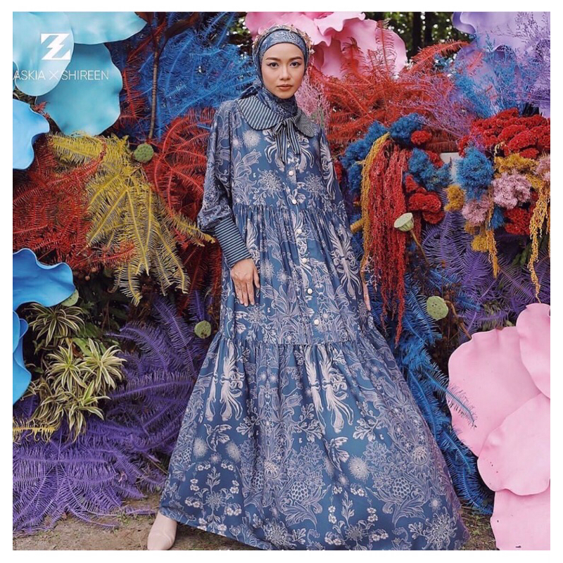 Zaskia sungkar Irina dress blue size s