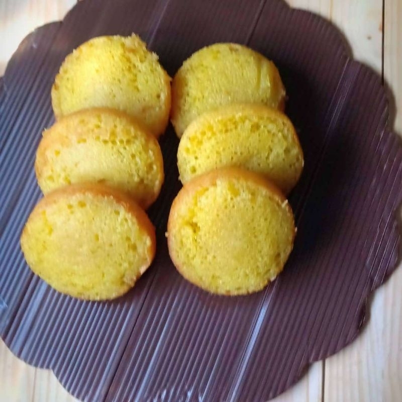 

Kue Bika Ambon Mini tanpa pengawet dan pemanis buatan