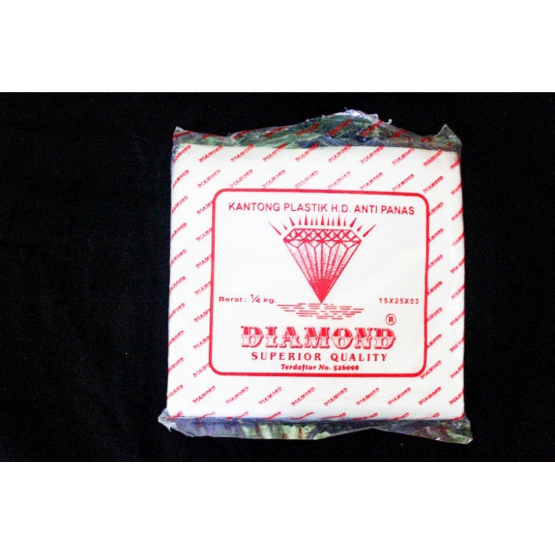 

plastik diamond 15x25x03