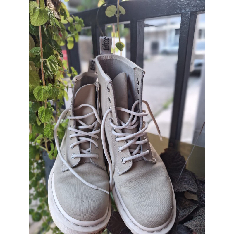 sepatu boots docmart dr martens ori