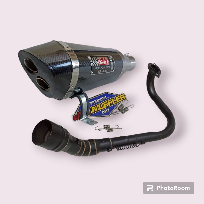 Knalpot Yoshimura R11 black Nmax Aerox Vario Beat Scoopy Adv 150 Pcx 150 160