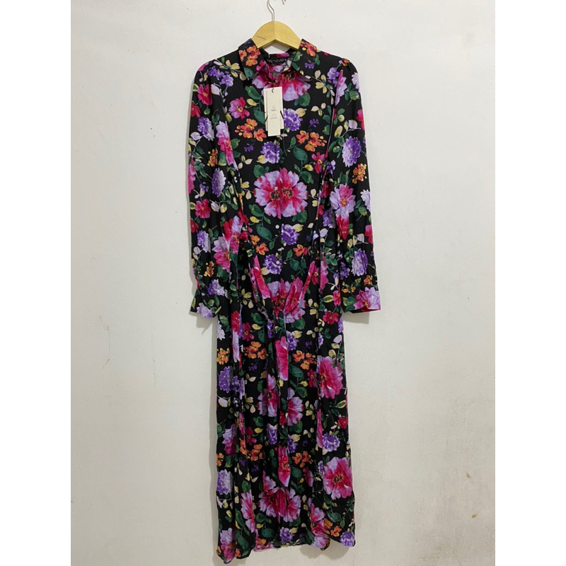 Zara Maxi Dress Hitam Bunga