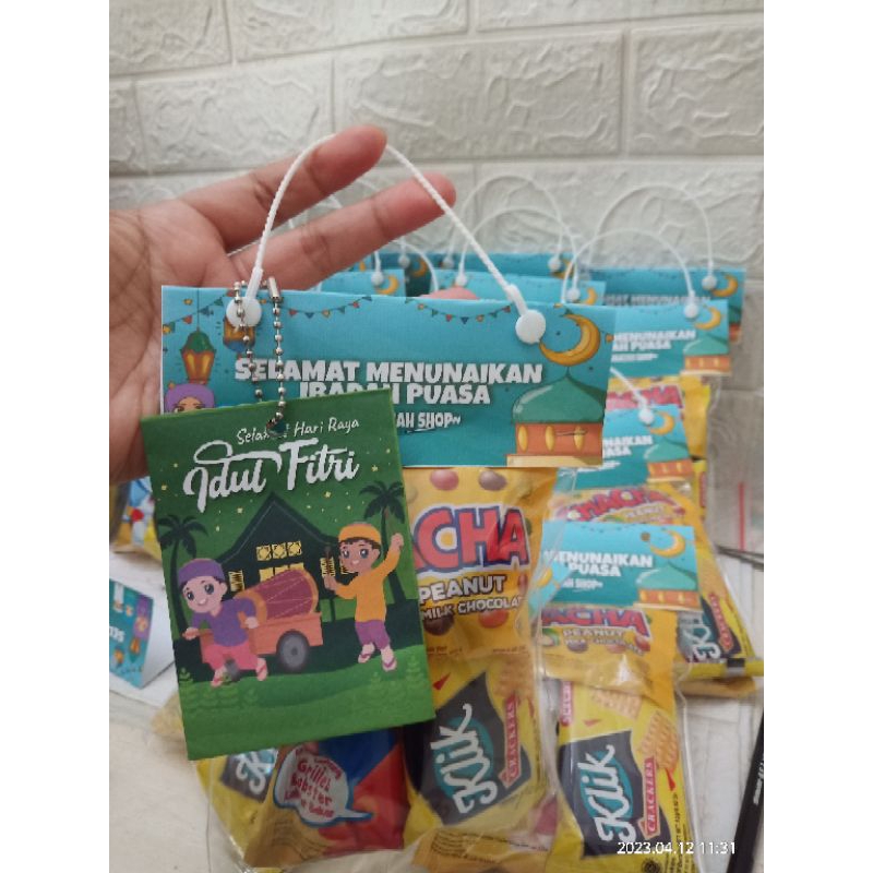 

MINI GIFT SNACK LEBARAN/IDUL FITRI (PAKET B) FREE AMPLOP