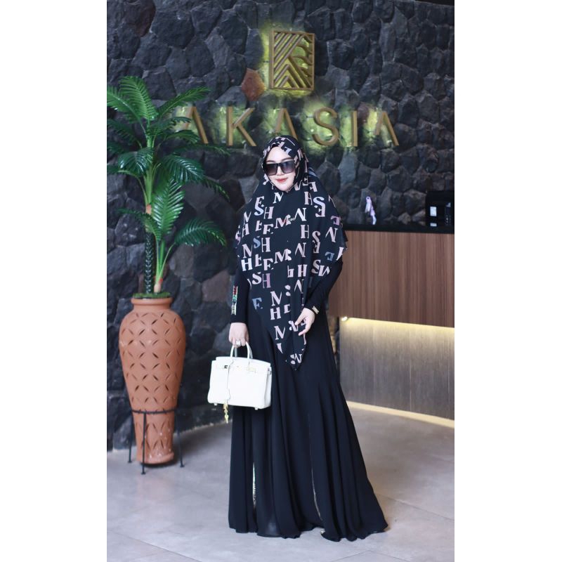 Rachel Amanda by Mshsee