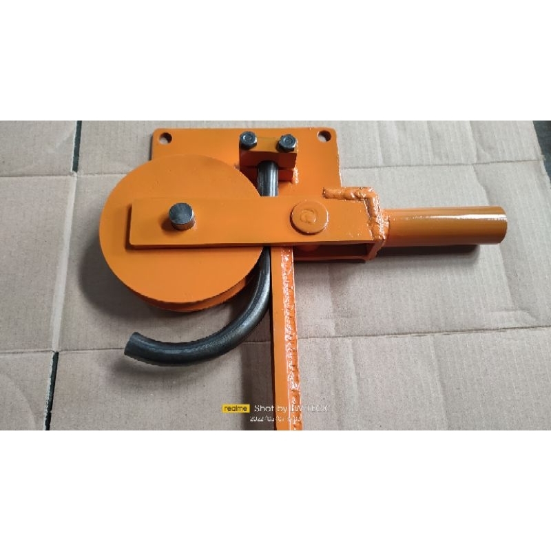1/2 bending pipa besi/galvanis 1/2(19mm) pipe bender