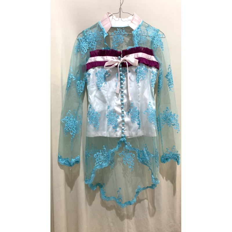 Sewa kebaya wisuda lamaran dll