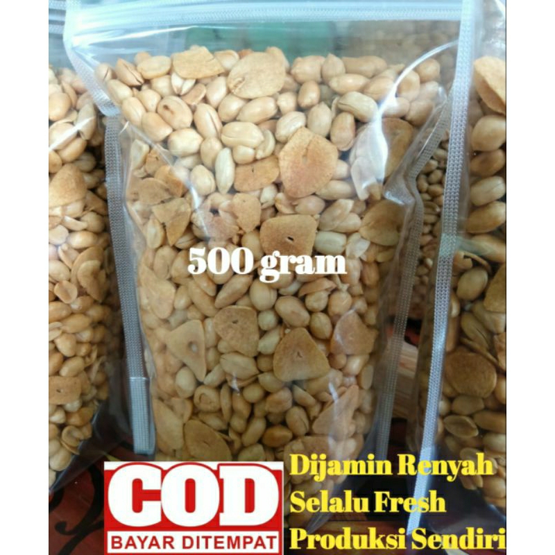 

Kacang Bawang Goreng Gurih Renyah Asin Daun Jeruk Homemade 500 gram