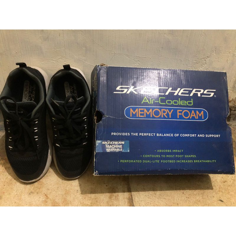 SEPATU WANITA SPORTY - MERK SKECHERS