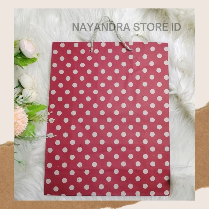 

Paper Bag Besar Ukuran 26x12x33 / Tas Kado