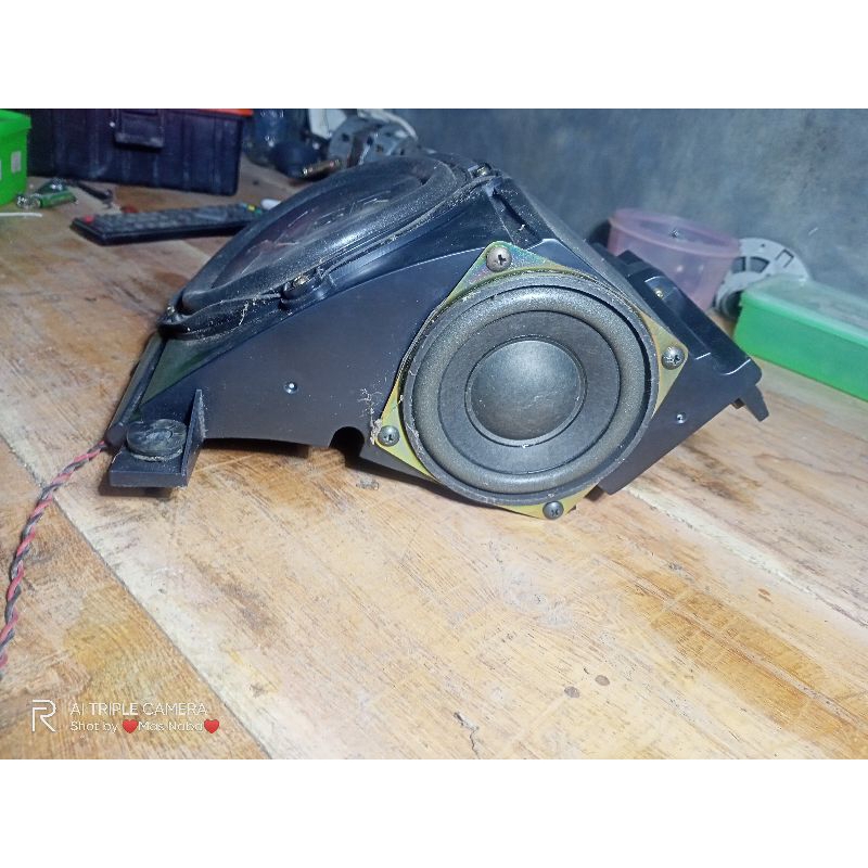 Subwoofer XBR cabutan TV Polytron diva 21 INCH