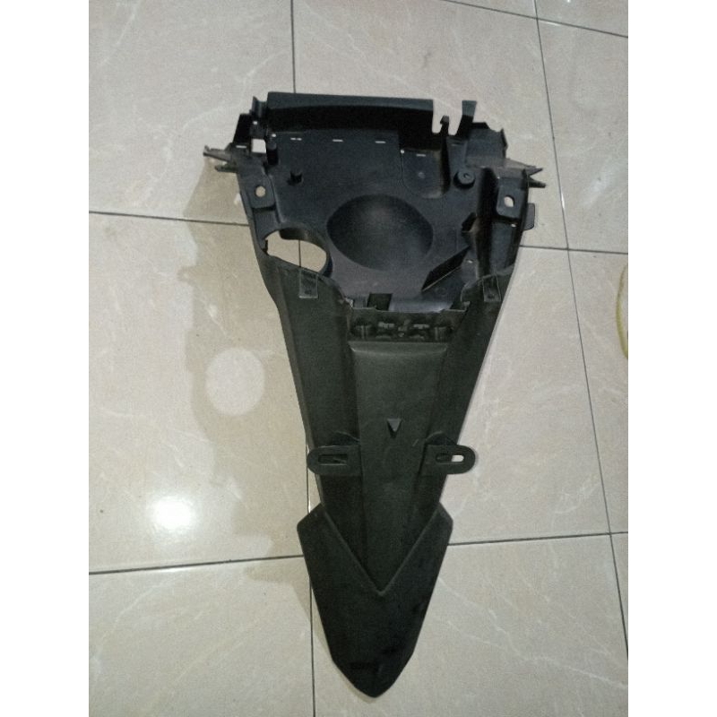 SPAKBOR SLEBOR BELAKANG YAMAHA X RIDE LAMA ORIGINAL 2BU