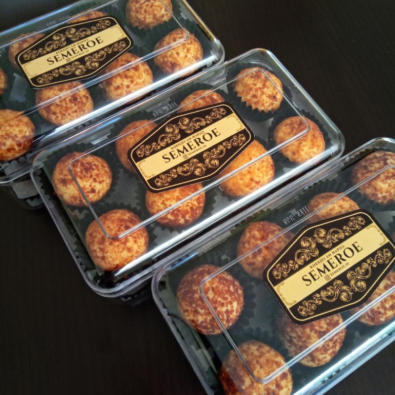 

SEMEROE Palm cheese cookies