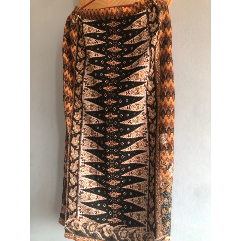 preloved rok undangan batik