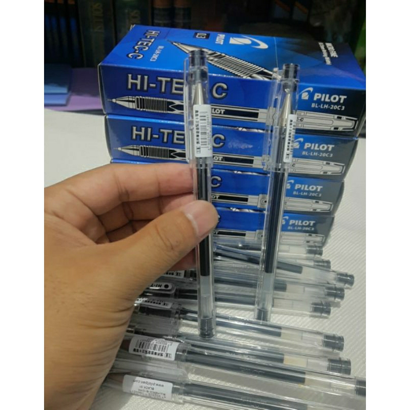 

PULPEN HI-TEC-C HITECH HI TECH C 0,3 mm Hitam