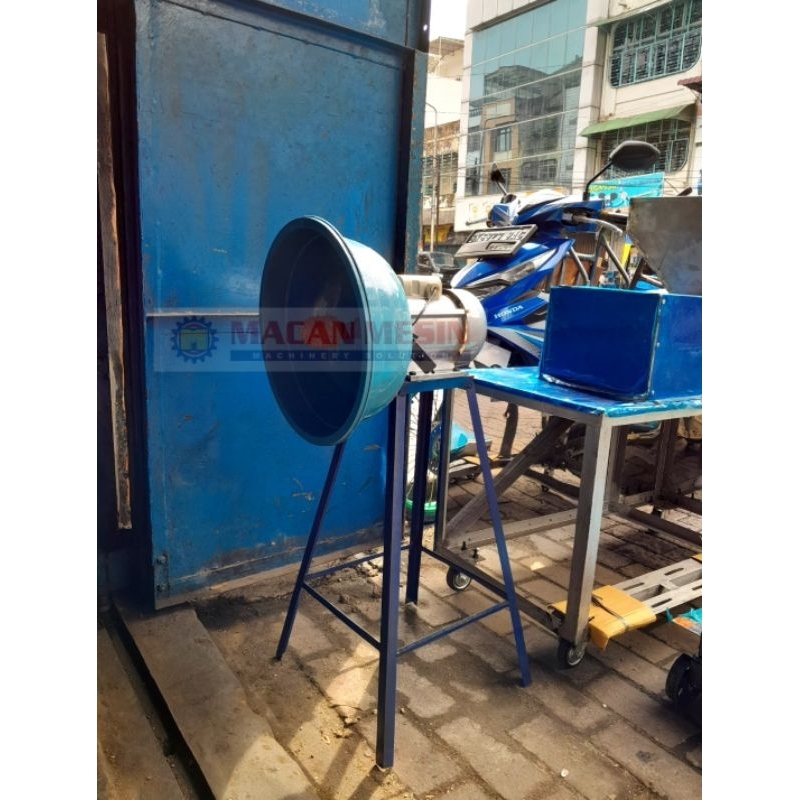 MESIN PARUTAN/KUKURAN KELAPA KOMPLIT KAKI DINAMO