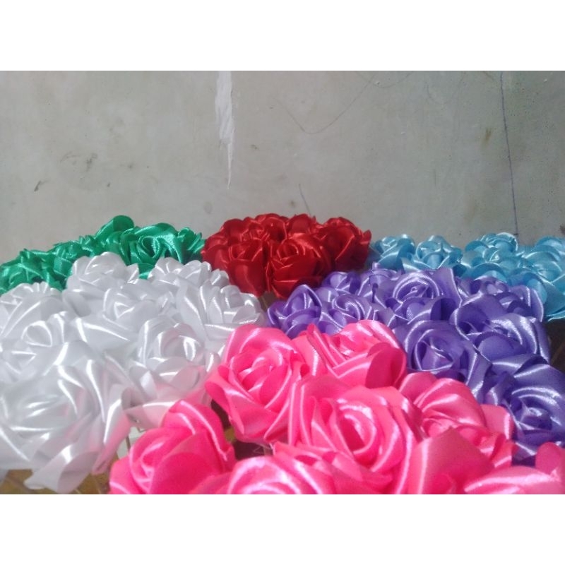 

bunga pita satin