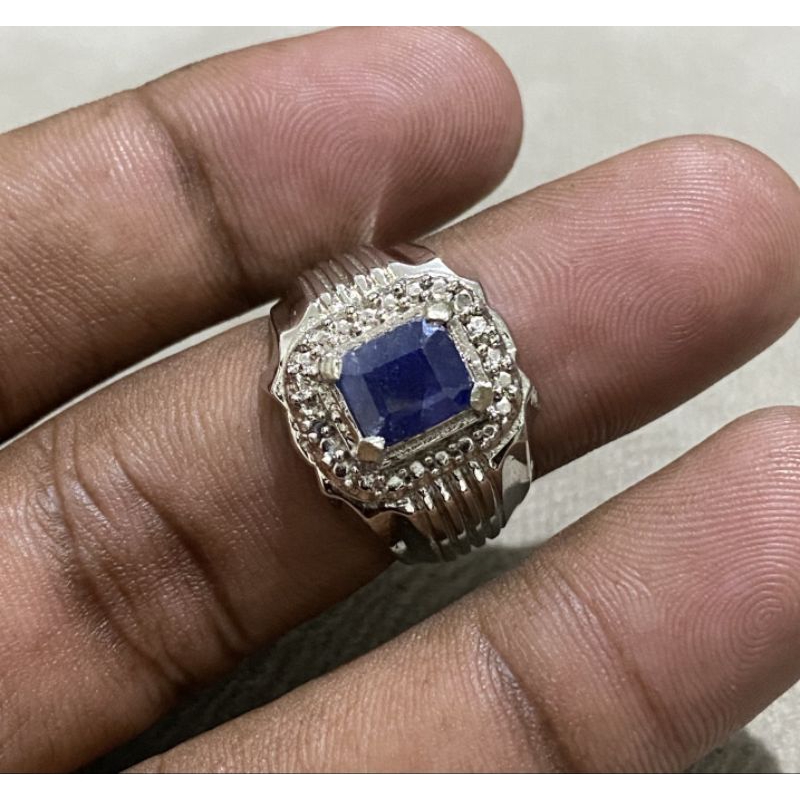 natural blue sapphire corundum cincin batu blue safir africa