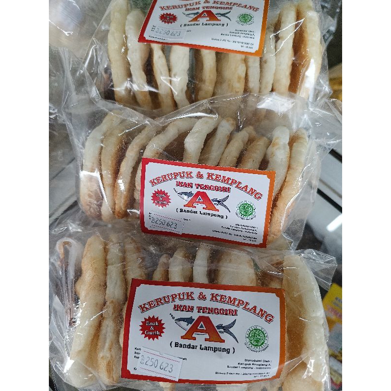 

10.000/14000 Kemplang ikan tenggiri
