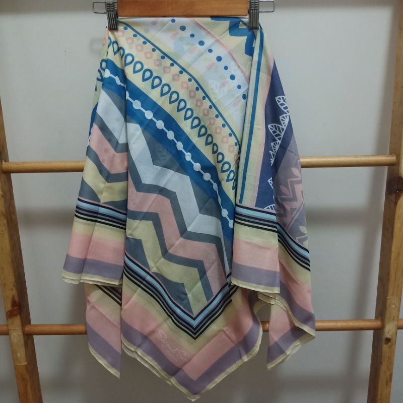 Second Sign SC 25 | HIJAB VOAL MOTIF PRINTING