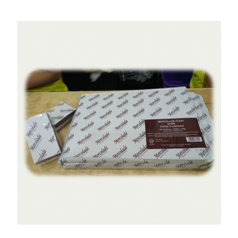 

COKLAT MERCOLADE DARK CHOCOLATE COMPOUND FLEXY POTONGAN 500GR