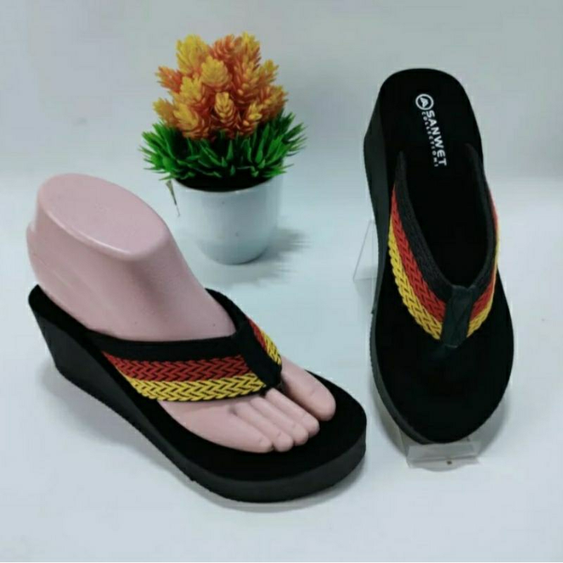 Sandal wanita kekinian sandal wedges jepit kombinasi